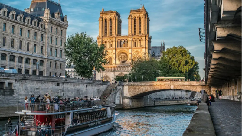 tong giao phan paris cong bo cac so lieu truoc them cuoc vieng tham cua duc thanh cha