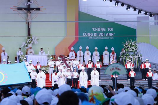 tro ve tu dai hoi giao tinh ha noi lan thu xxi