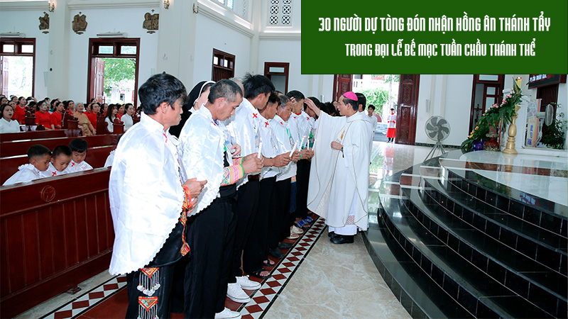 ???????giao xu quan ngoc ron rang trong ngay dai le be mac tuan chau