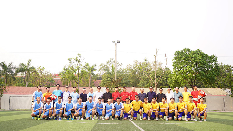 gap go huynh de giua dai chung vien thanh phaolo le bao tinh thanh hoa va dai chung vien thanh tam thai binh