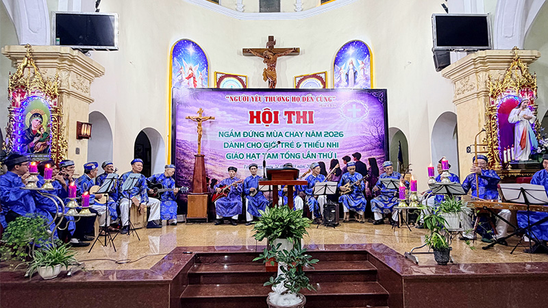 giao hat tam tong hoi thi ngam 15 su thuong kho chua giesu