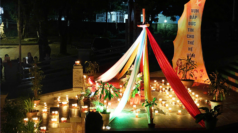 khoa dao tao giao ly vien – huynh truong giao hat huu le to chuc cau nguyen taize