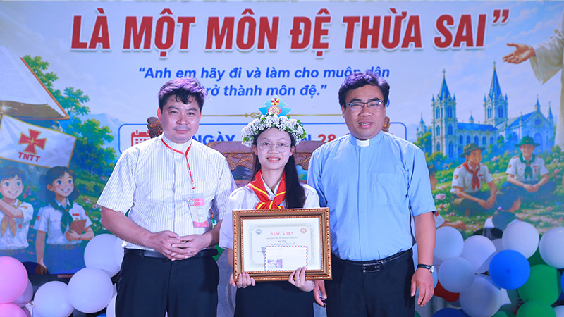 giao hat ngoc dinh cuoc thi rung chuong vang – khoa dao tao giao ly vien – huynh truong he 2026