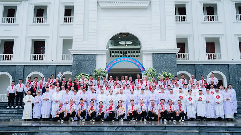nhat ky hoi nghi toan quoc tuyen uy va huynh truong thieu nhi thanh the viet nam   lan thu vii