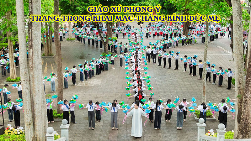 giao xu phong y trang trong khai mac thang kinh duc me