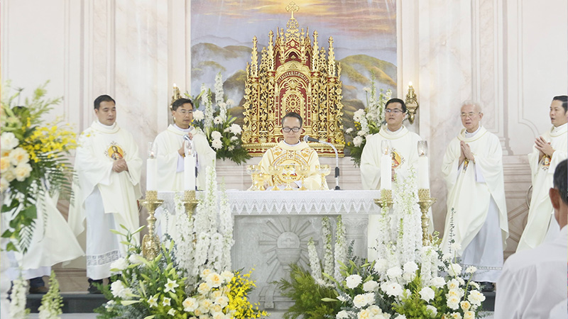 giao xu phuc lang thanh le ta on be mac tuan chau thanh the