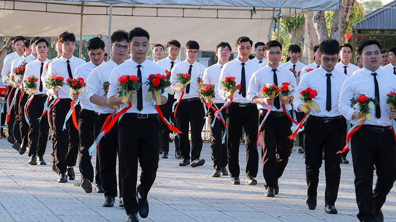 tieu chung vien le bao tinh hiep thong dang hoa kinh duc me tai giao xu phuc lang