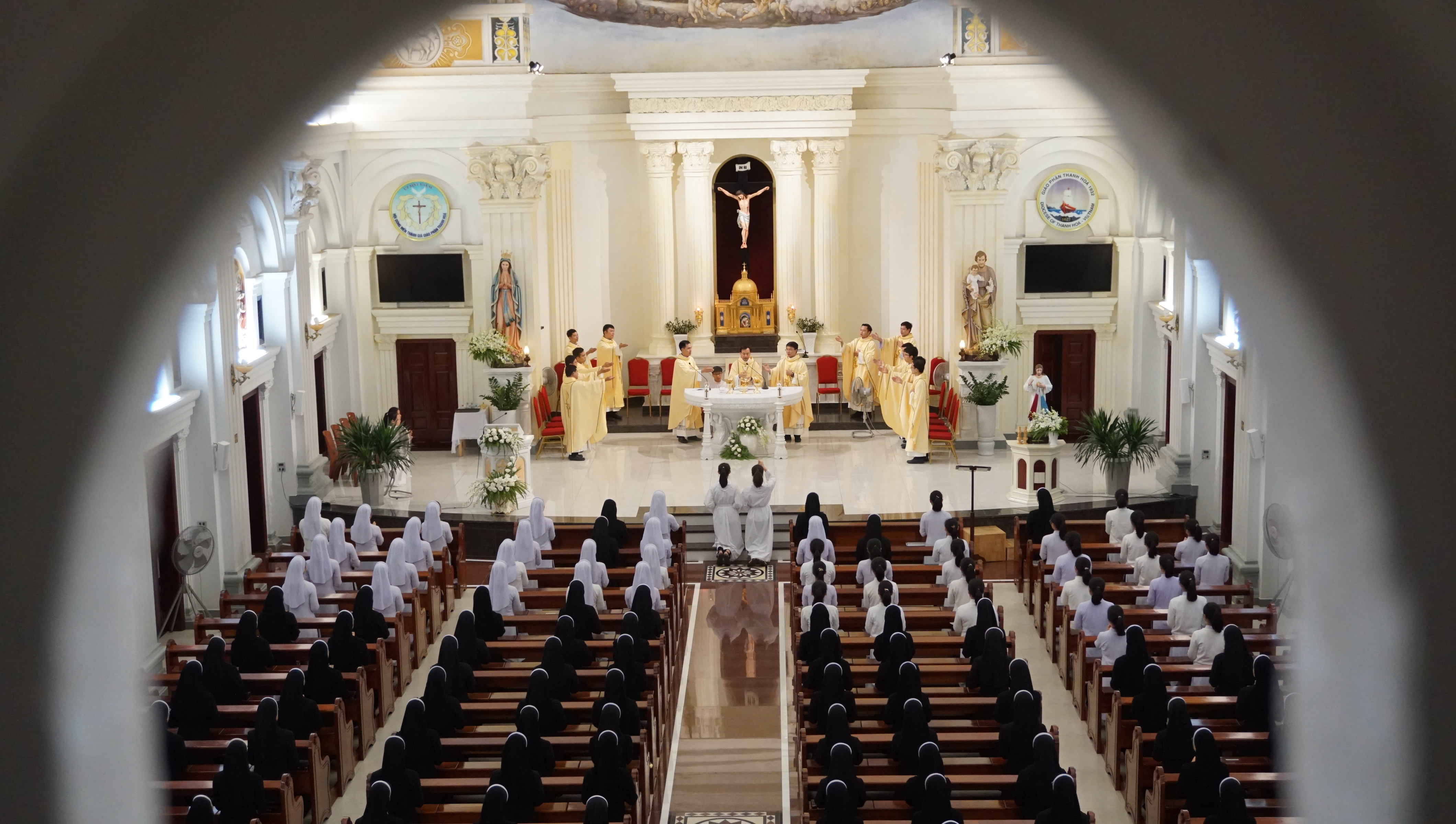 nhu nhung not nhac thieng