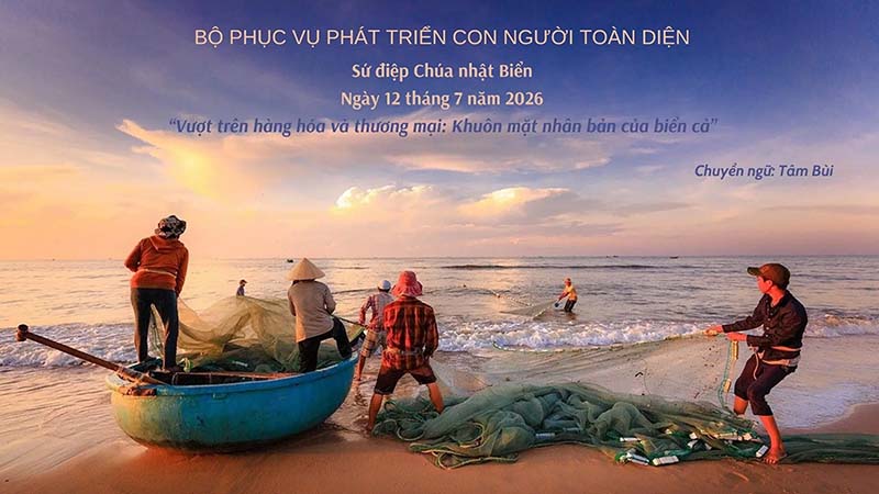 su diep cho chua nhat bien 1272026   vuot tren hang hoa va thuong mai khuon mat nhan ban cua bien ca