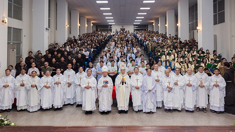 cai nhin tong quat ve giao hoi viet nam qua so lieu thong ke nam 2025