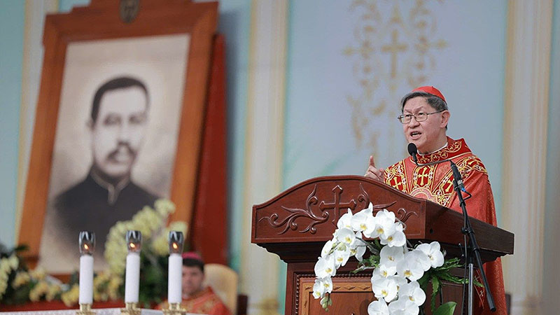 le tuyen phong chan phuoc cho cha phanxico xavie truong buu diep