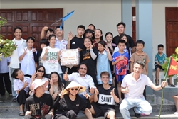 giao xu thanh thuy to chuc chuong trinh sa mac cho cac em thieu nhi he 2025