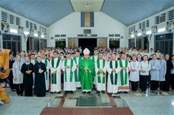 uy ban loan bao tin mung to chuc hop mat va tap huan nam 2026