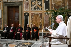 suc khoe tap the va ca nhan   dien van cua duc giao hoang leo xiv gui cac tham du vien khoa hop toan the cua han lam vien toa thanh ve su song