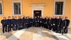 hanh trinh hiep thong ad limina 2026 cua hoi dong giam muc viet nam   ngay i