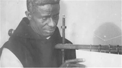 cyprien tansi niem hy vong ve mot vi thanh nguoi nigeria dau tien