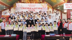 giao xu ba lang cu hanh thanh le ta on va tong ket nam hoc giao ly hiep thong 2024–2025