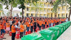 ngay yeu thuong tai truong tieu hoc thanh long ket noi va lan toa hy vong