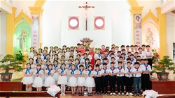 giao xu tan hai duc cha giuse nguyen duc cuong cu hanh thanh le ban bi tich them suc va be mac tuan chau thanh the