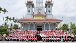 duc cha giuse va quy cha vieng tham khoa dao tao giao ly vien – huynh truong tai giao hat ngoc dinh nam 2026