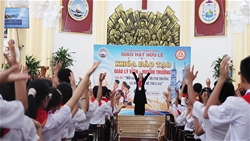 giao hat huu le  khai giang khoa dao tao giao ly vien he 2026