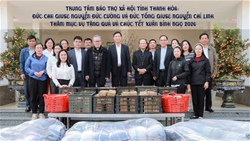 trung tam bao tro xa hoi tinh thanh hoa duc cha giuse nguyen duc cuong va duc tong giuse nguyen chi linh tham muc vu tang qua va chuc tet xuan binh ngo 2026