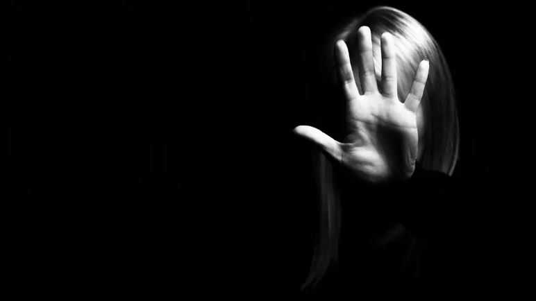 duc thanh cha dung bao gio xem nhe bao luc doi voi phu nu dung so hai to cao no