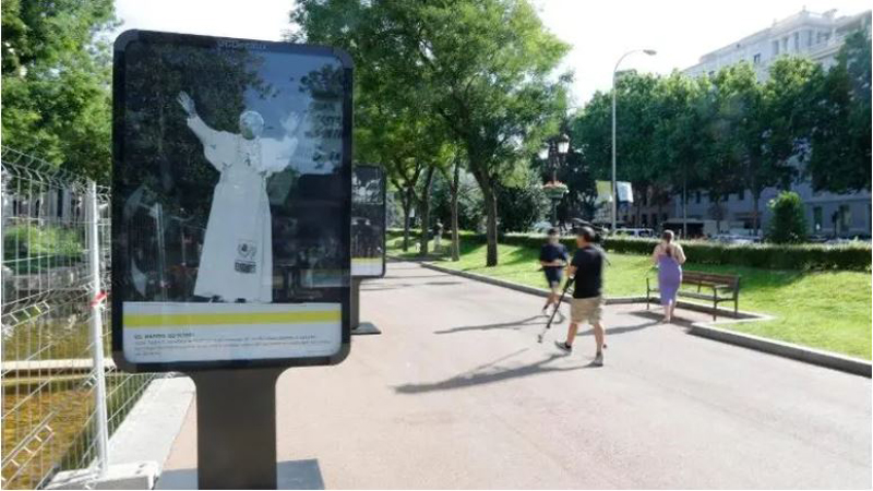 Madrid khai mạc triển lãm ảnh về các chuyến viếng thăm của các giáo hoàng trước thềm chuyến thăm của ĐTC Lêô