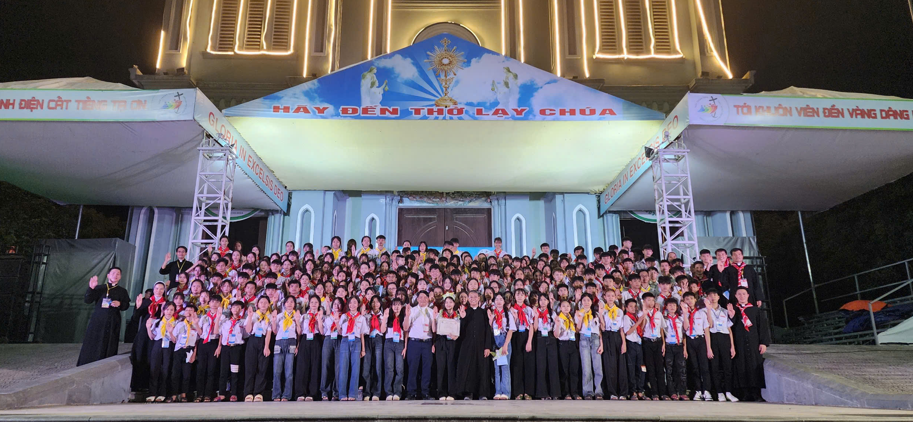 giao hat huu le cuoc thi rung chuong vang – khoa dao tao giao ly vien huynh truong nam 2025.
