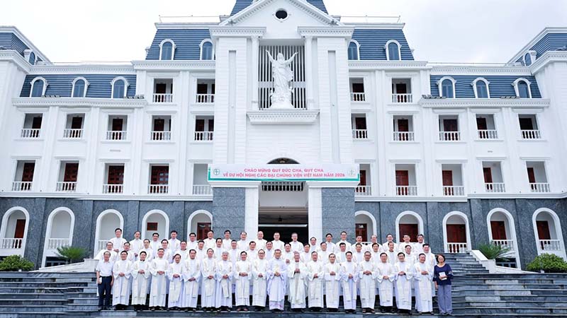 hoi nghi cac dai chung vien viet nam 2026 – ngay lam viec cuoi cung va be mac