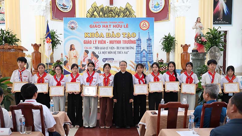 giao hat huu le be giang khoa dao tao  giao ly vien – huynh truong he 2026