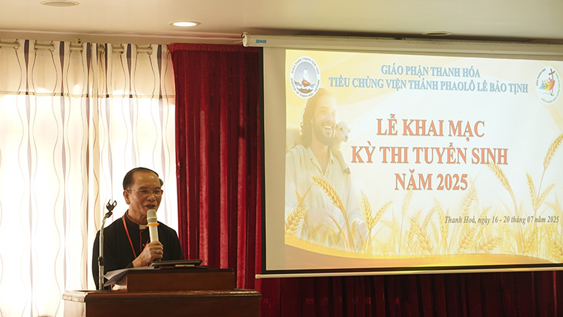 giao phan thanh hoa khai mac ky thi tuyen sinh tieu chung vien thanh phaolo le bao tinh nam 2025