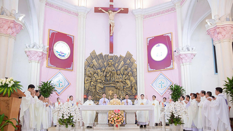 giao xu huu le thanh le khai mac tuan chau thanh the