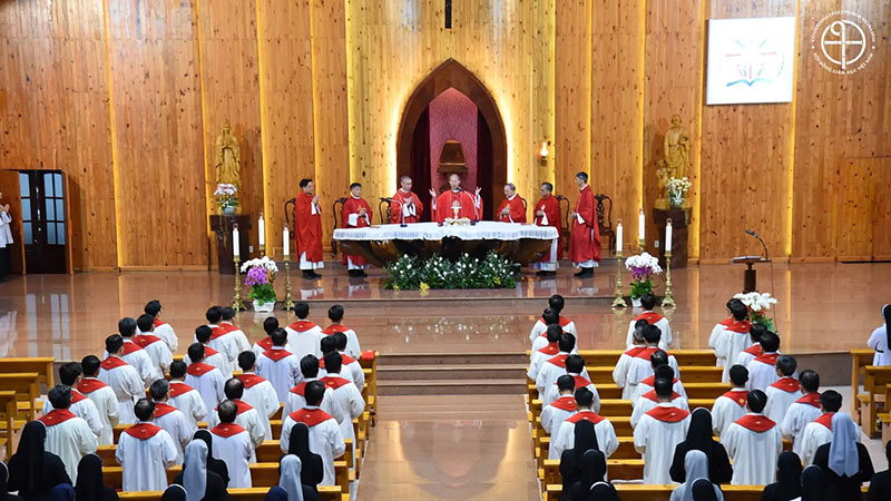 khai mac hoi ngo muc vu truyen thong thuong nien 2026