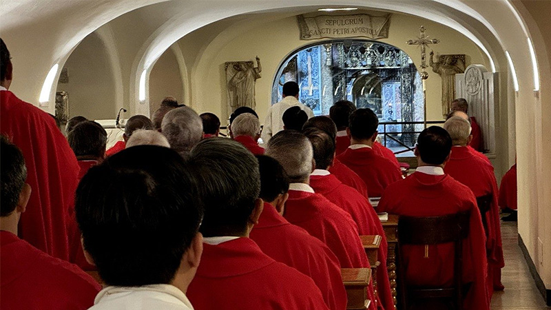 cac giam muc viet nam cu hanh thanh le tai mo thanh phero