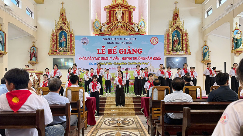giao hat ke ben be giang khoa dao tao giao ly vien – huynh truong 2025