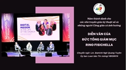 chung nhan truyen thong   dien van cua duc tong giam muc rino fisichella trong dip nam thanh danh cho cac nha truyen giao ky thuat so va nhung nguoi cong giao co anh huong