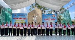 giao hat ngoc dinh be giang khoa dao tao giao ly vien va huynh truong he 2025