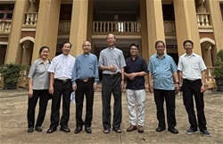 phan ban tu vung han nom cong giao hop mat nhan dip ra mat cuon tu dien han nom cong giao dau tien