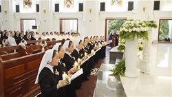 hoi dong men thanh gia thanh hoa thanh le  tuyen khan lan dau
