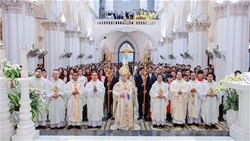 giao xu chinh toa thanh le tan nien – cau binh an cho nam moi 2026