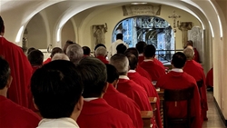 cac giam muc viet nam cu hanh thanh le tai mo thanh phero